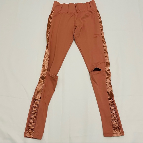 Puma Yoga Legging with Lacing & Slit Design - Picture 5 of 7